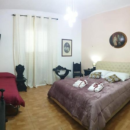 Affitta Camere Al Castello Palermo Exterior foto